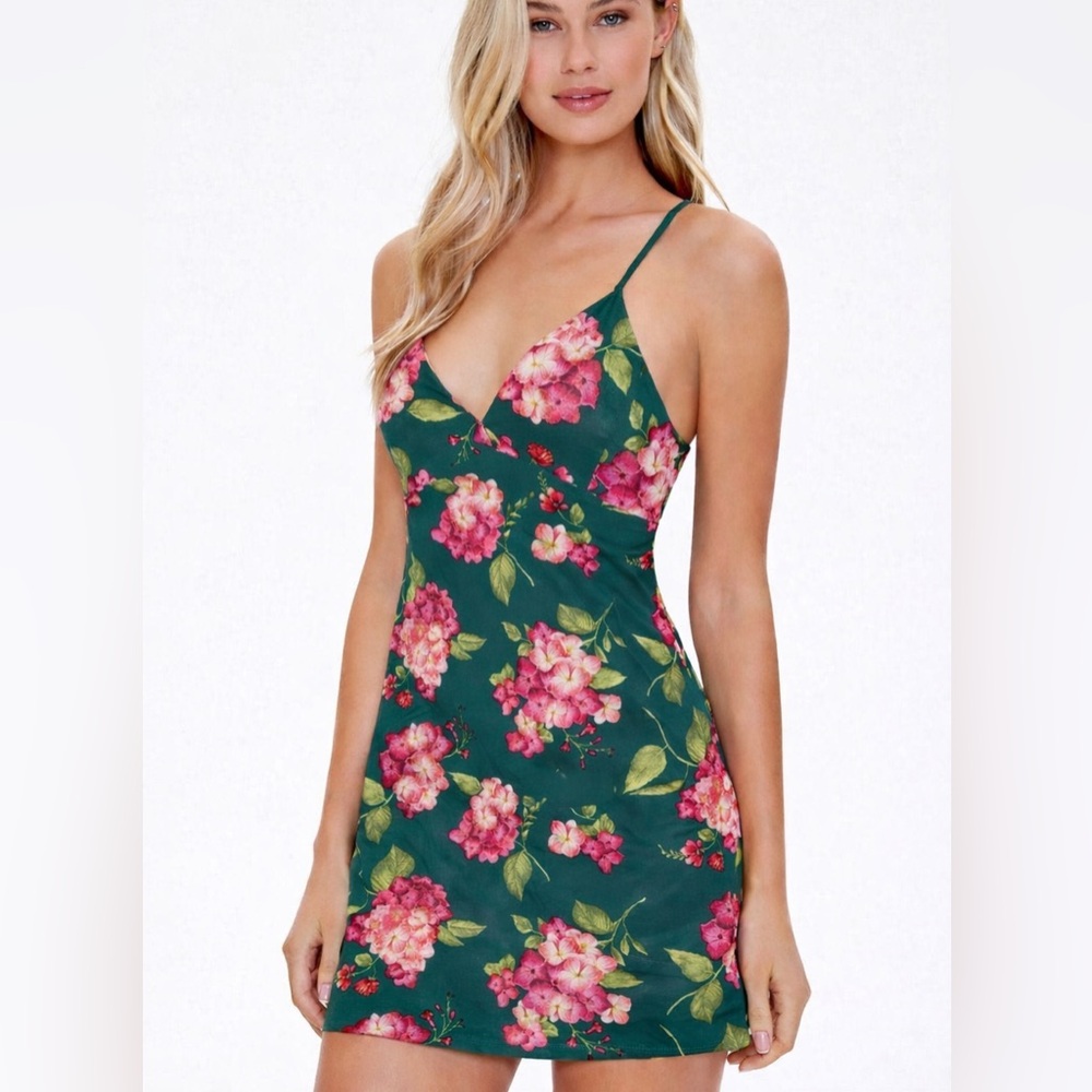 Forever 21 Green Floral Mini Dress